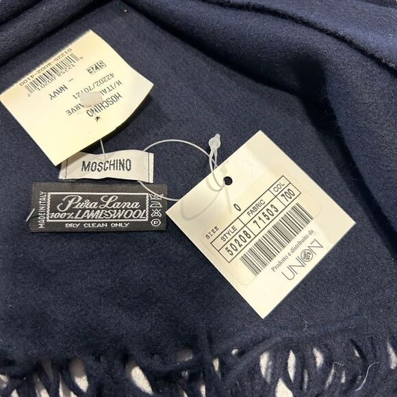 Moschino Vintage Lambswool Navy Fringe Scarf with Teddy Bear Emblem - Picture 3 of 10